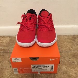 Nike Men’s HyperDunk X Low TB Basketball Shoes